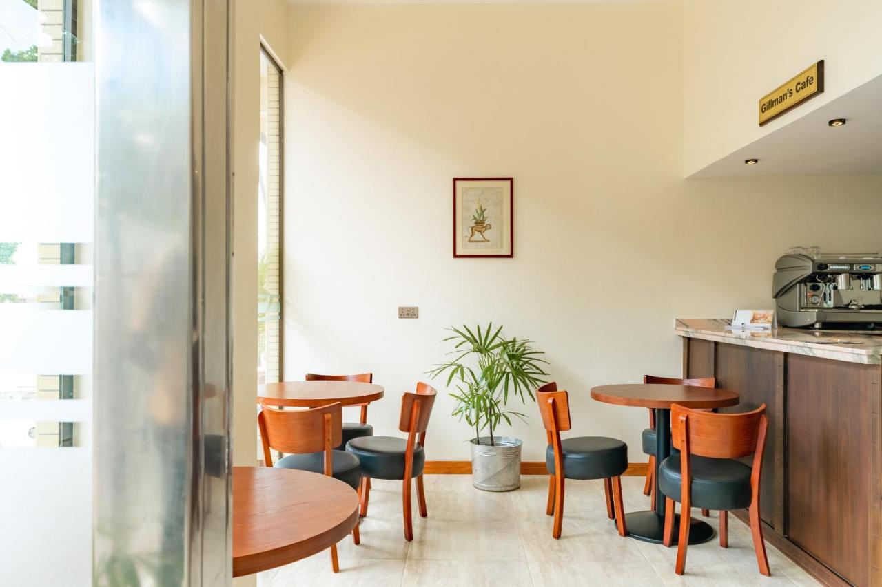 Kibo Palace Hotel Moshi Bagian luar foto
